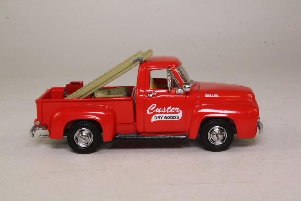 Matchbox Collectibles YYM38038; 1954 Ford F-100 Pickup; Custer, Dry Goods